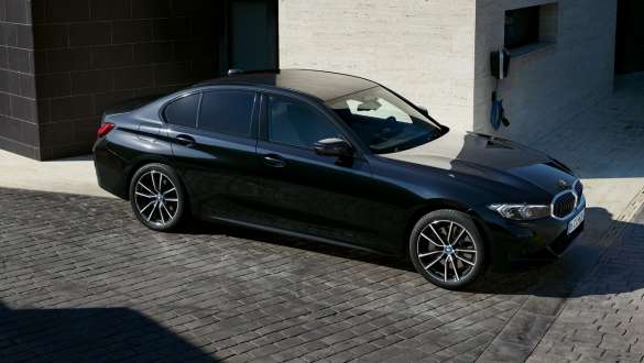 BMW radu 3 Sedan plug-in hybrid G20 bočný pohľad BMW radu 3 Sedan plug-in hybrid G20 bočný pohľad statický