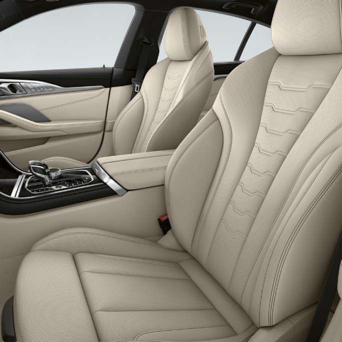 Základný model vybavenie interiéru BMW radu 8 Gran Coupé, základný model vybavenie interiéru