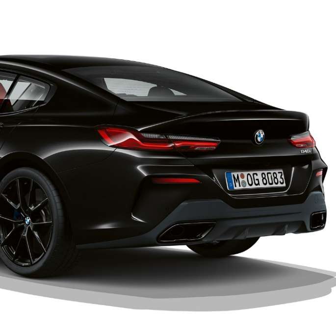 M Sport balík, trojštvrťový zadný pohľad BMW radu 8 Gran Coupé, M Sport balík, trojštvrťový zadný pohľad