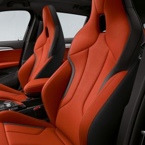 M Sport sedadlá BMW X2 M35i M Sport sedadlá BMW X2 M35i interiér