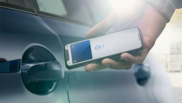 BMW Intelligent Personal Assistant BMW Z4 M40i Roadster G29 BMW Intelligent Personal Assistant BMW Z4 M40i Roadster G29 2019 Displej systému iDrive