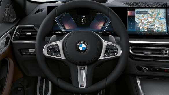 M kožený volant BMW M440i xDrive Coupé G22 2020 BMW M440i xDrive Coupé G22 2020 M kožený volant interiér detailný pohľad