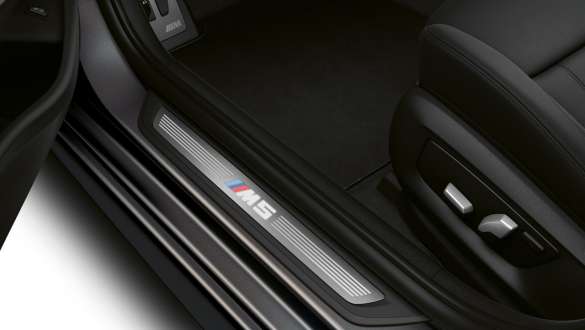 Prahové lišty s označením „M5“ BMW M5 LCI F90 2020 Prahové lišty s označením „M5“ BMW M5 F90 LCI Facelift 2020