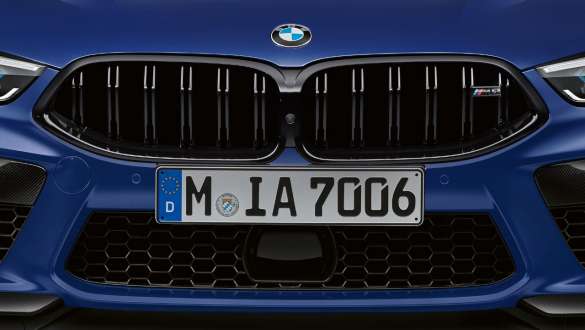 M špecifická dvojitá mriežka chladiča. BMW M8 Competition Coupé s M špecifickou dvojitou mriežkou chladiča.