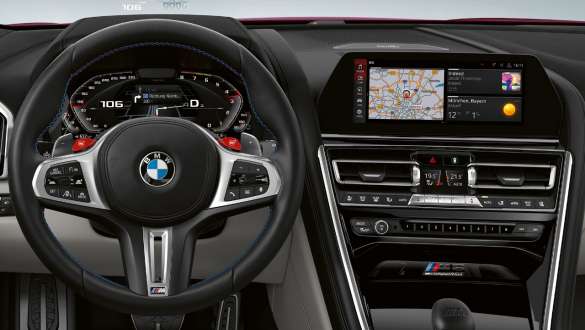 M špecifický prístrojový panel BMW M8 Competition Gran Coupé M špecifický prístrojový panel BMW M8 Competition Gran Coupé F93 2020 kokpit