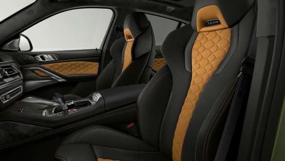 M multifunkčné sedadlá v BMW X6 M Competition F96 M multifunkčné sedadlá s celokoženým čalúnením Merino BMW X6 M Competition F96 2020 SUV interiér