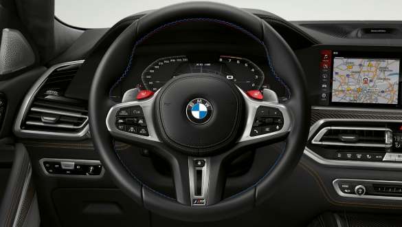 BMW X6 M Competition a M Servotronic F96 BMW X6 M Competition a M Servotronic F96 2020 SUV kokpit