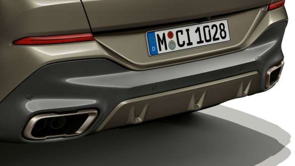 M Sport výfukový systém BMW X6. Detailný záber na M Sport výfukový systém BMW X6.