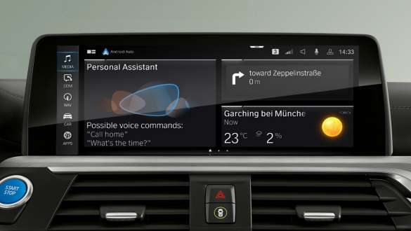 BMW Intelligent Personal Assistant BMW iX3 G08 BMW Intelligent Personal Assistant BMW iX3 G08 2020 iDrive displej interiér
