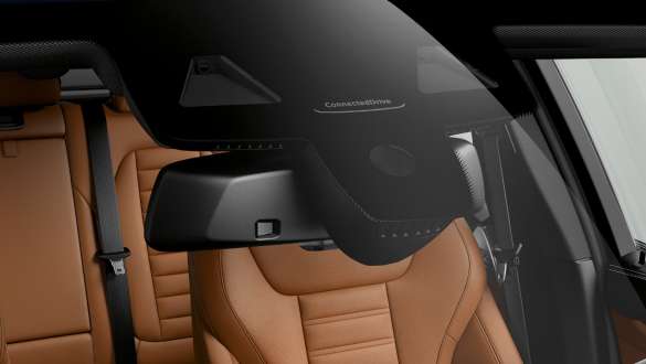 Asistent diaľkových svetiel BMW iX3 G08 Asistent diaľkových svetiel BMW iX3 G08 2020 iDrive displej interiér