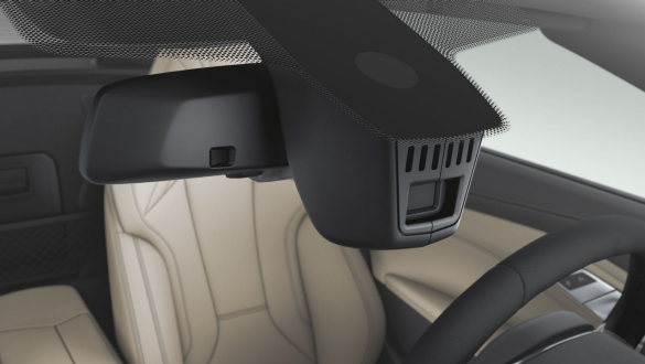 BMW Z4 Roadster Driving Assistant Pohľad cez čelné sklo do interiéru BMW Z4 Roadster