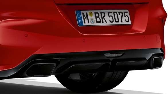 Koncovky výfuku BMW Z4 Roadster BMW Z4 Roadster s hranatými koncovkami výfuku
