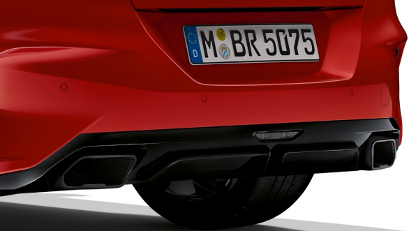 Koncovky výfuku BMW Z4 Roadster BMW Z4 Roadster s hranatými koncovkami výfuku