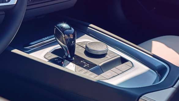 BMW Z4 Roadster, prevodovka Steptronic Sport Prevodovka Steptronic Sport: Pohľad na stredovú konzolu