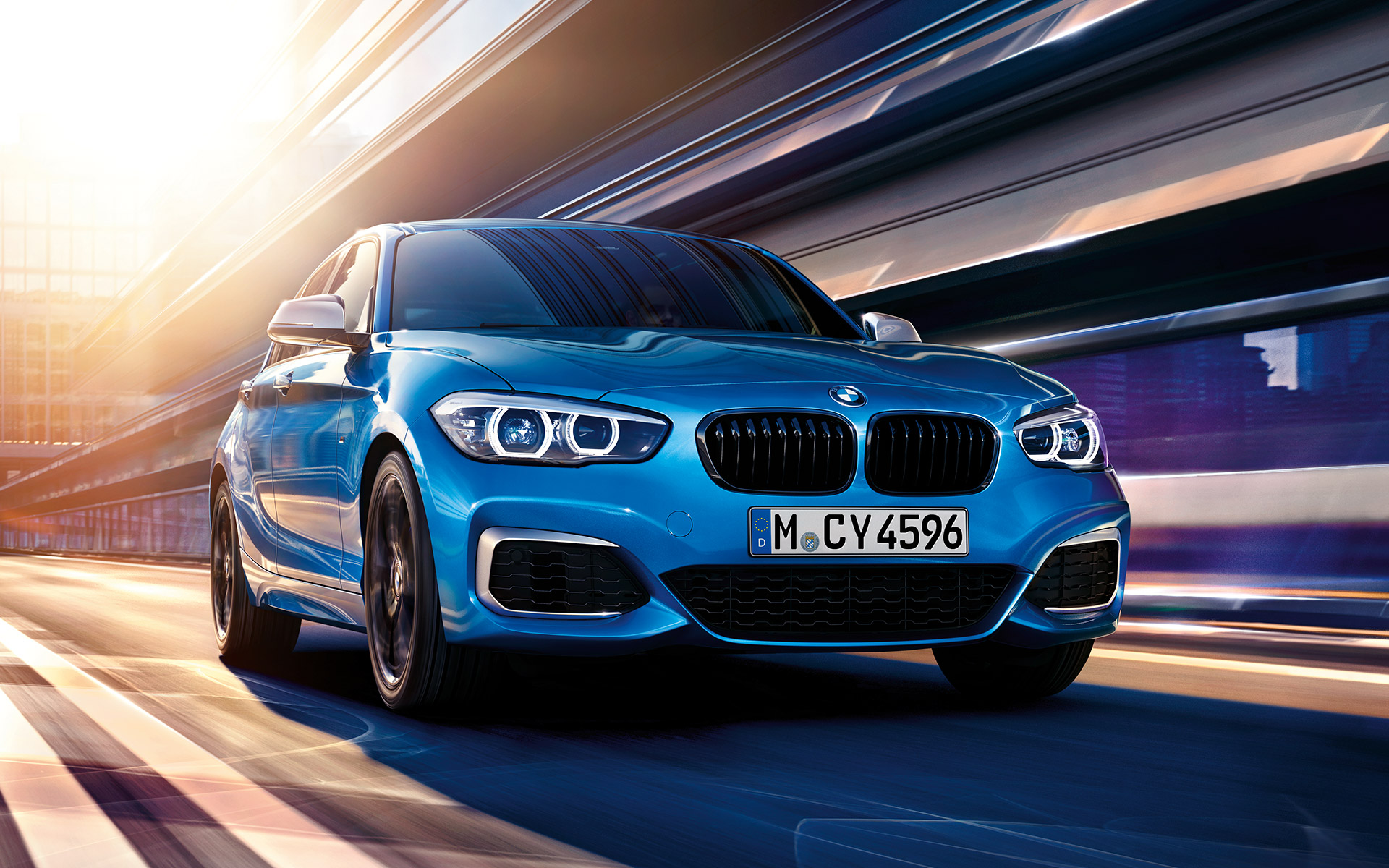 BMW radu 1 5-dverové spredu BMW radu 1 5-dverové spredu