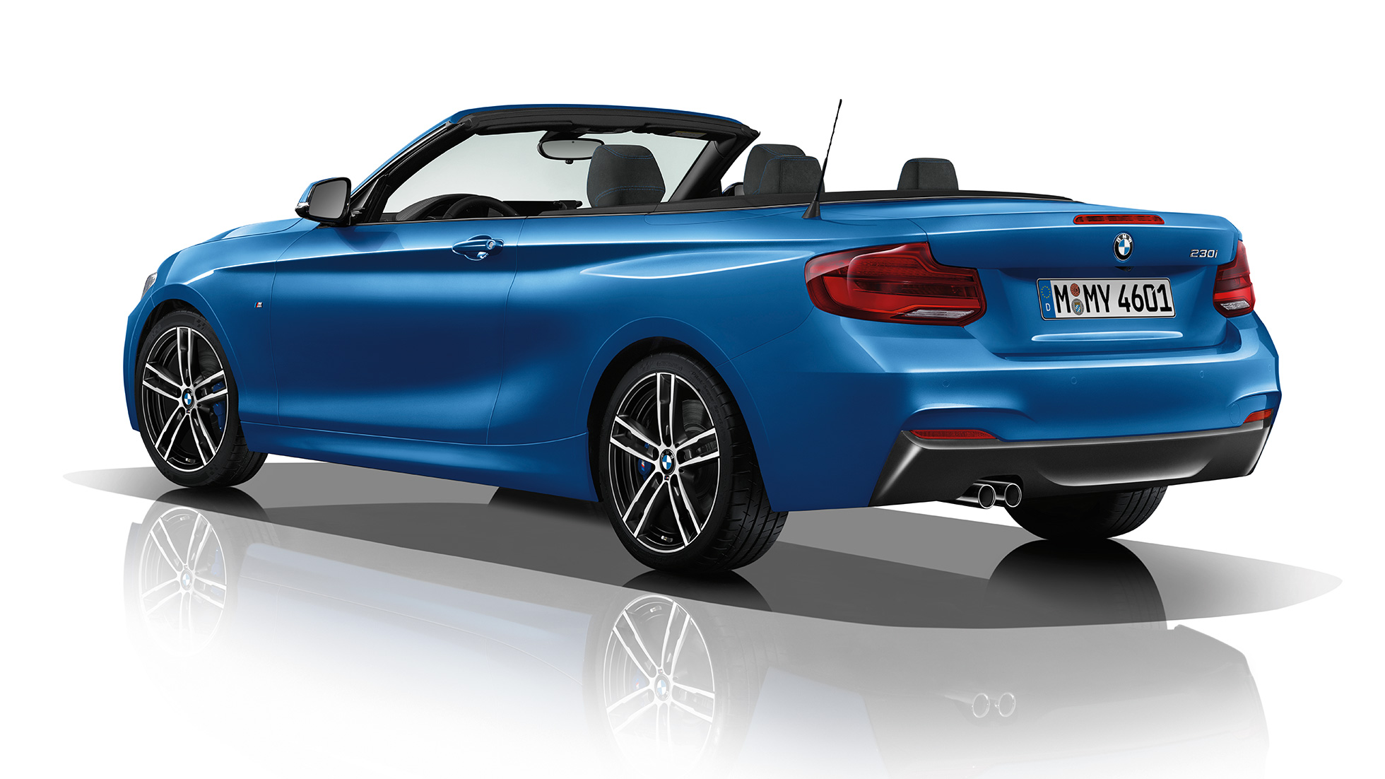BMW radu 2 Cabrio, model M Sport trojštvrťová snímka zadnej časti BMW radu 2 Cabrio, model M Sport trojštvrťová snímka zadnej časti