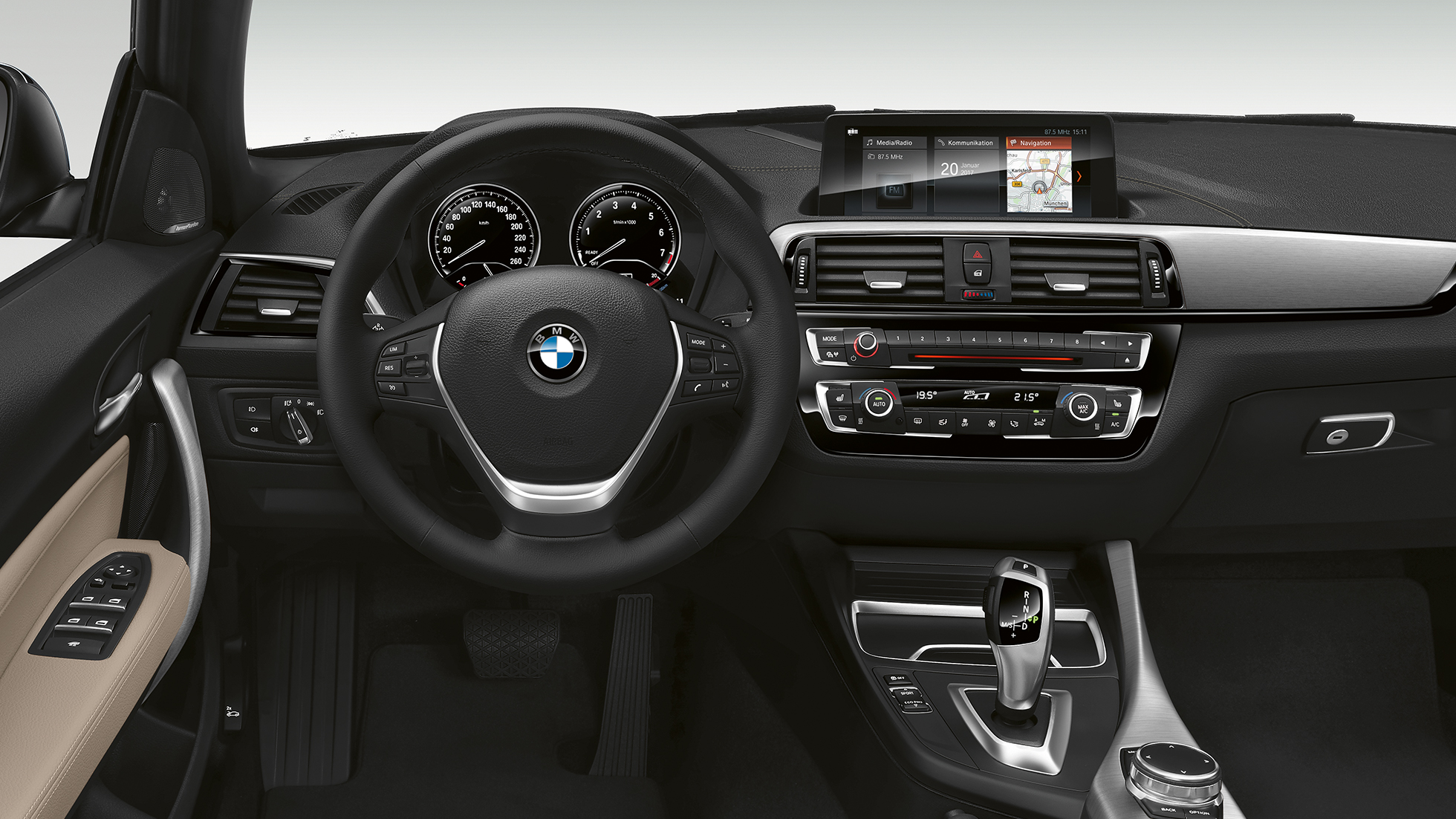 BMW radu 2 Cabrio, kokpit BMW radu 2 Cabrio, kokpit