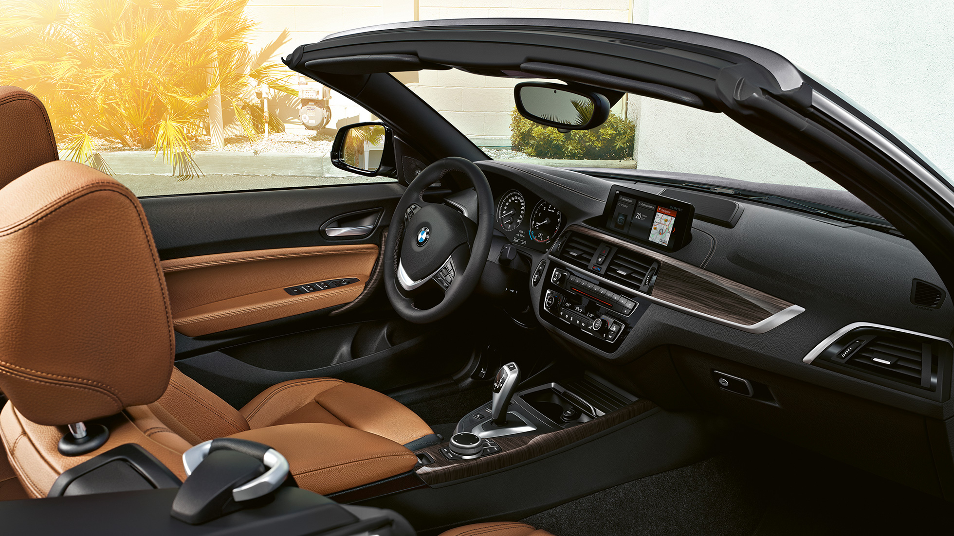 BMW radu 2 Cabrio, interiér BMW radu 2 Cabrio, interiér