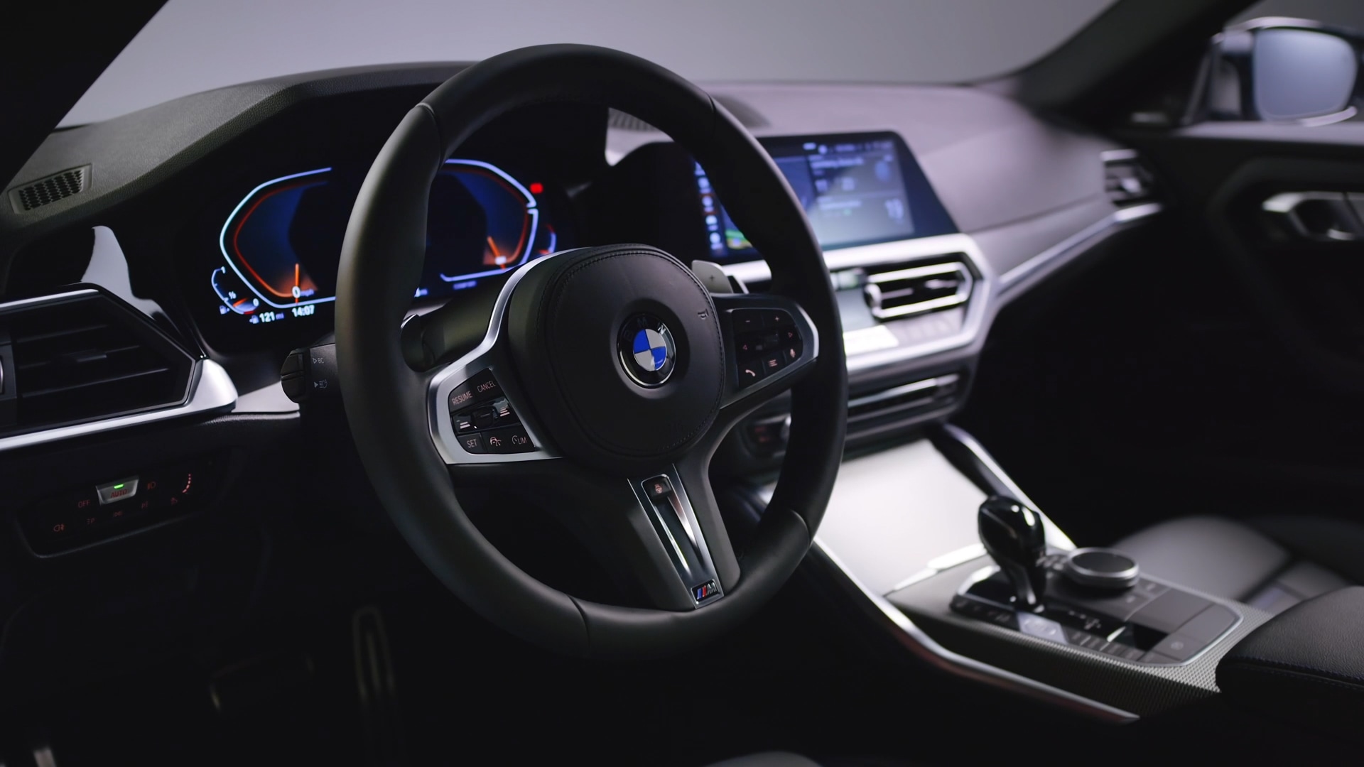 To najlepšie z interiéru BMW radu 2 Coupé. To najlepšie z interiéru BMW radu 2 Coupé.