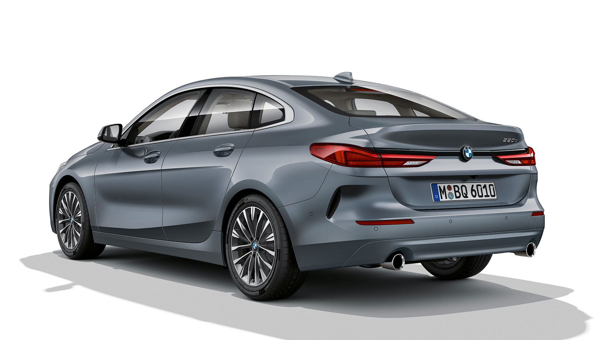 17″ disky kolies z ľahkej zliatiny BMW radu 2 Gran Coupé Model Luxury Line 17″ disky kolies z ľahkej zliatiny BMW radu 2 Gran Coupé Model Luxury Line v metalickej farbe Storm Bay F44 trojštvrťový bočný pohľad