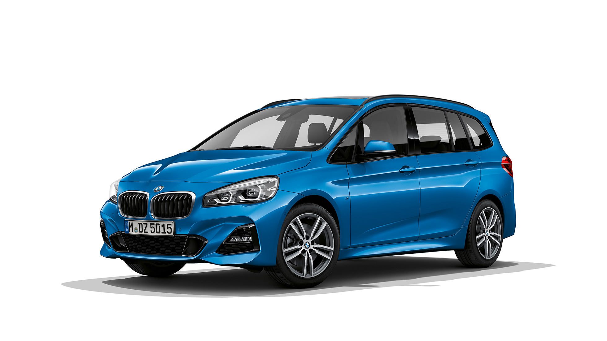 Predobočný pohľad BMW radu 2 Gran Tourer Model M Sport BMW radu 2 Gran Tourer 220d xDrive Model M Sport F46 Facelift 2018 metalíza Misano Blue predobočný pohľad