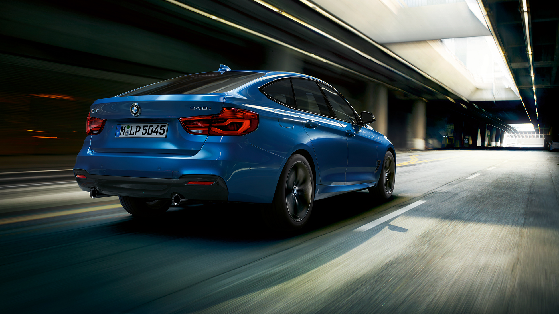 BMW radu 3 Gran Turismo, trojštvrťový zadný pohľad BMW radu 3 Gran Turismo, trojštvrťový zadný pohľad
