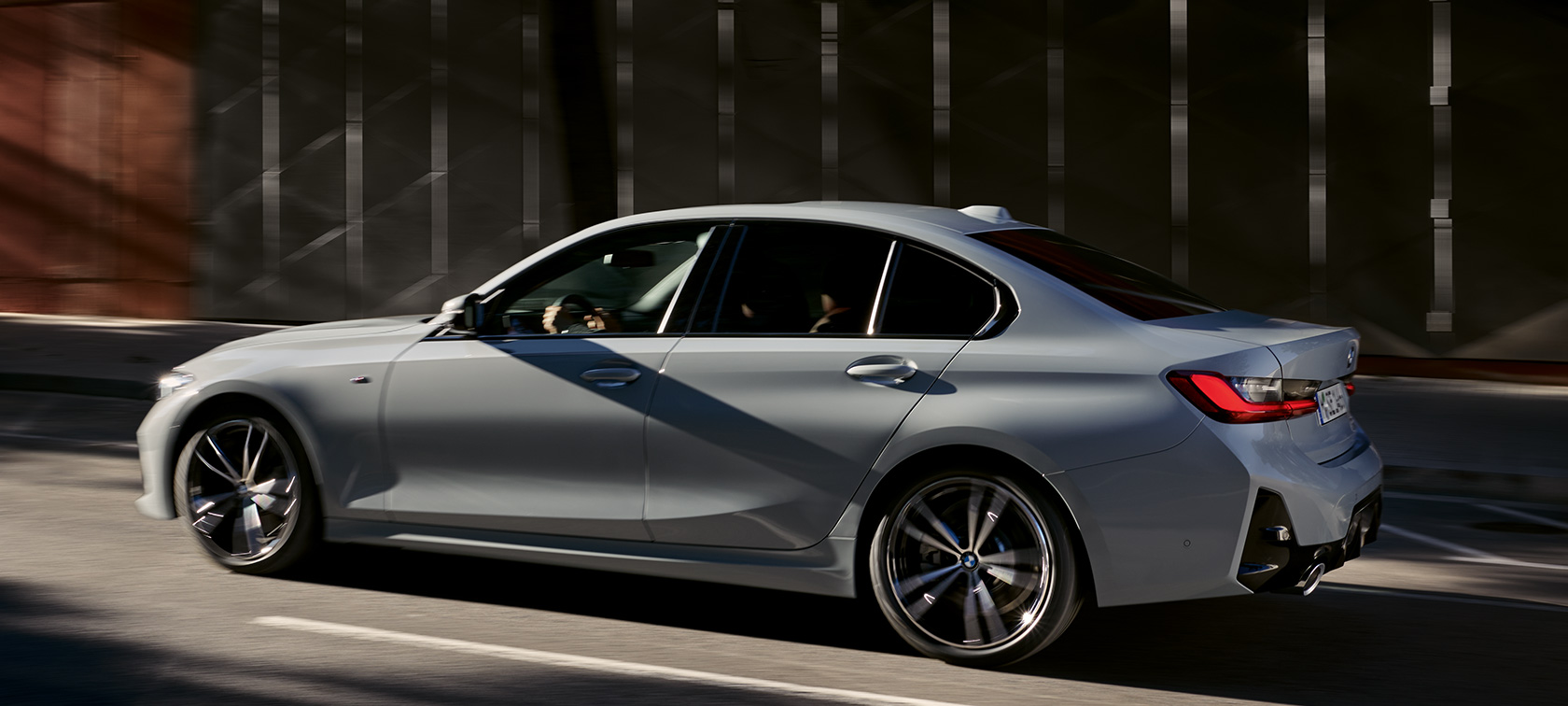 BMW radu 3 Sedan LCI G20 dizajn exteriéru video BMW radu 3 Sedan LCI G20 dizajn exteriéru video