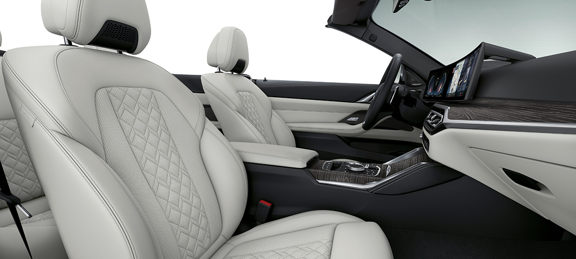 BMW Individual celokožené čalúnenie Merino Ivory White BMW radu 4 Cabrio Individual 2020 G23 interiér kokpit BMW Individual celokožené čalúnenie Merino Ivory White BMW radu 4 Cabrio Individual G23 2020 interiér kokpit