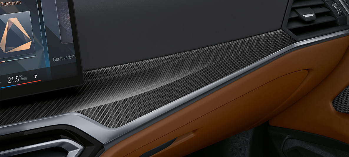 BMW Individual interiérové lišty Carbon Fibre s ozdobnými lištami Pearl Chrome BMW radu 4 Cabrio Individual G23 2020 interiér BMW Individual interiérové lišty Carbon Fibre s ozdobnými lištami Pearl Chrome BMW radu 4 Cabrio Individual G23 2020 interiér