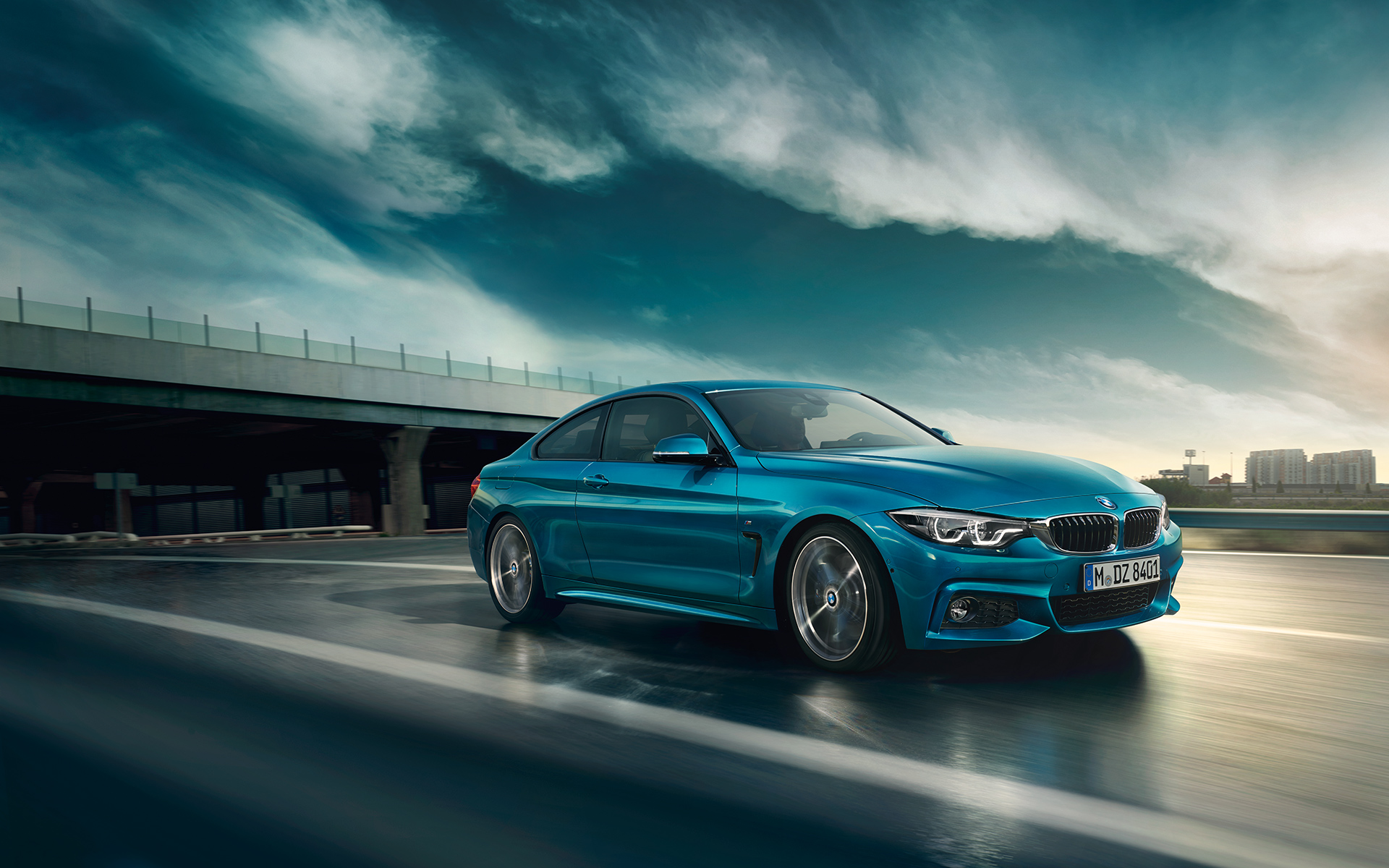 BMW radu 4 Coupé zľava BMW radu 4 Coupé zľava