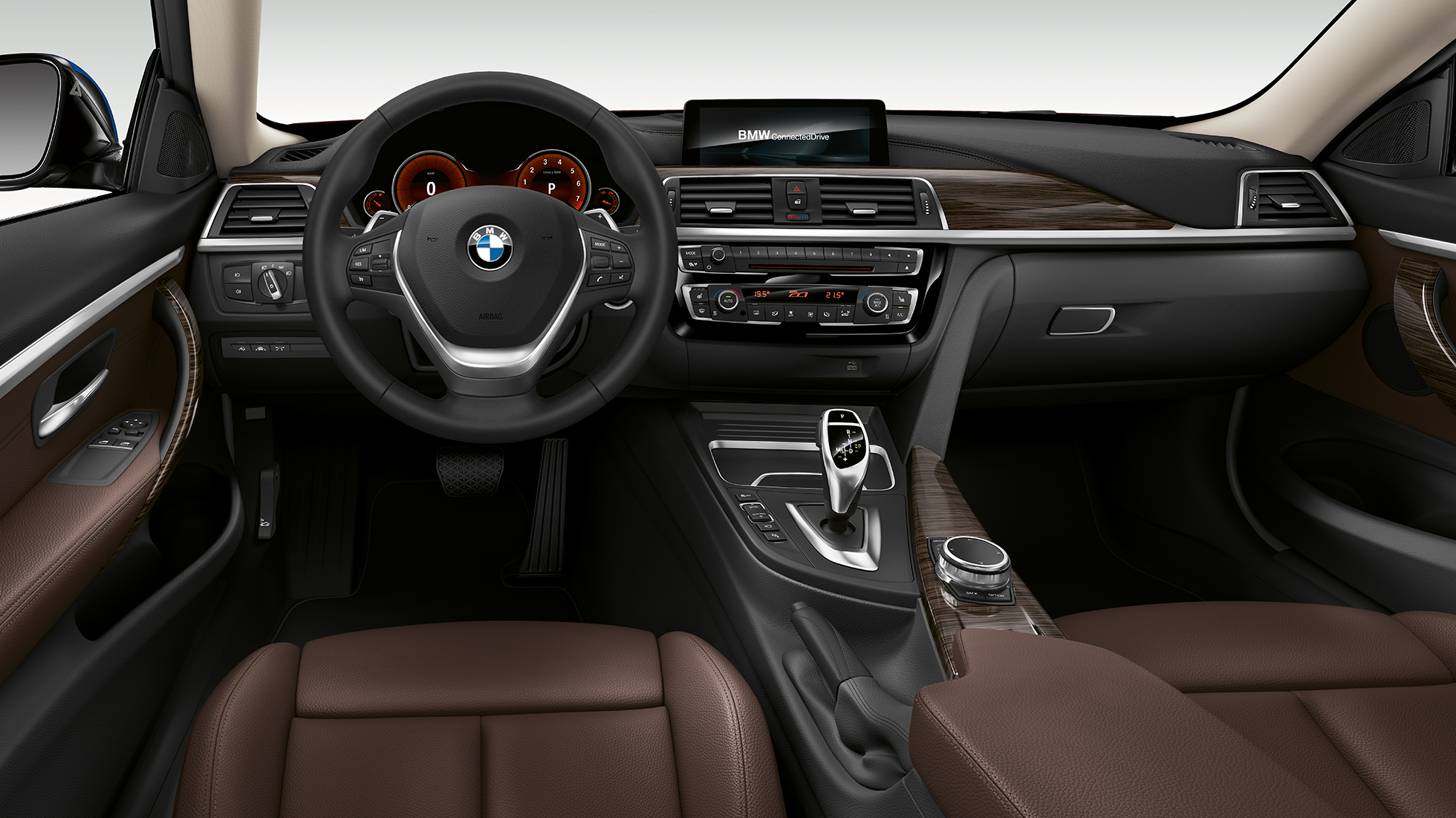 BMW radu 4 Coupé, model Luxury Line, kokpit BMW radu 4 Coupé, model Luxury Line, kokpit