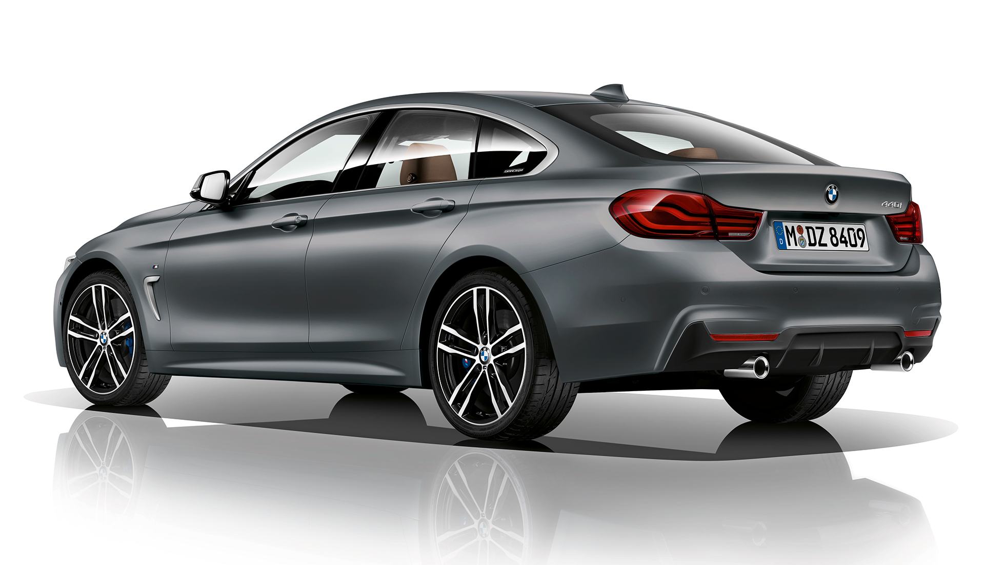 BMW radu 4 Gran Coupé, model M Sport, trojštvrťový zadný pohľad BMW radu 4 Gran Coupé, model M Sport, trojštvrťový zadný pohľad