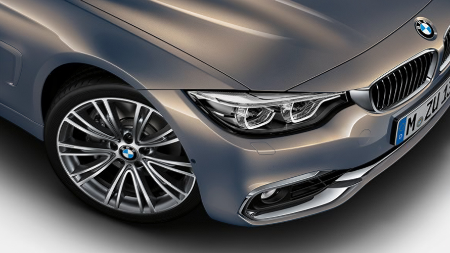 BMW radu 4 Gran Coupé, BMW Individual, trojštvrťový bočný pohľad z vtáčej perspektívy BMW radu 4 Gran Coupé, BMW Individual, trojštvrťový bočný pohľad z vtáčej perspektívy