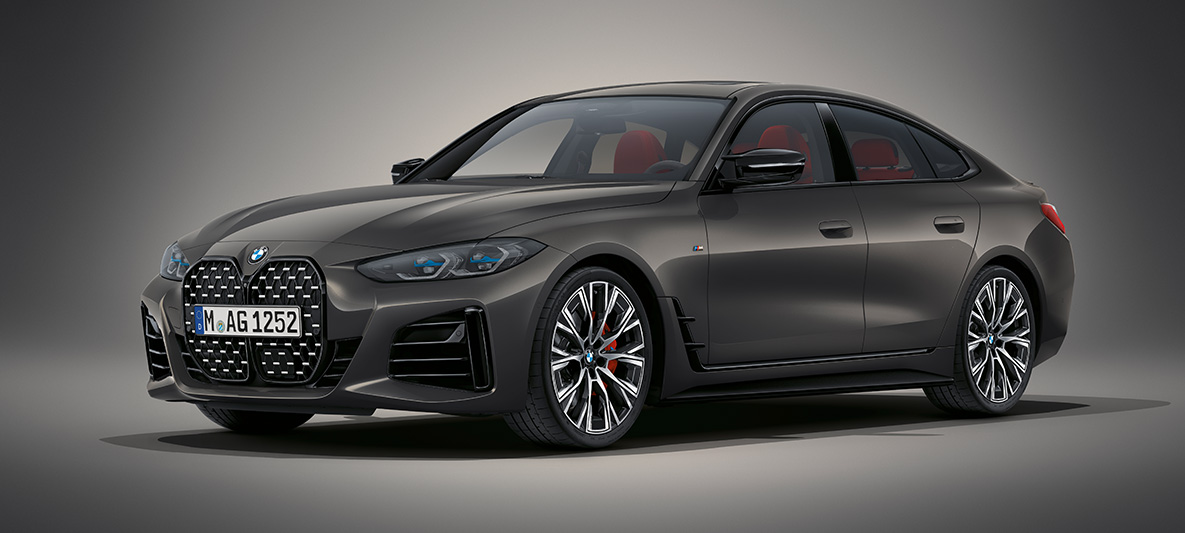BMW radu 4 Gran Coupé G26 2021 BMW Individual metalíza Dravite Grey BMW radu 4 Gran Coupé G26 2021 BMW Individual metalíza Dravite Grey predobočný pohľad statický