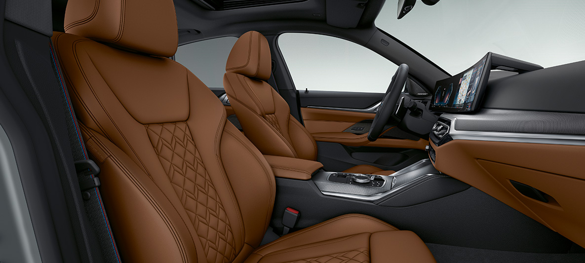 BMW Individual celokožené čalúnenie Merino Tartufo BMW radu 4 Gran Coupé G26 2021 interiér BMW Individual celokožené čalúnenie Merino Tartufo BMW radu 4 Gran Coupé G26 2021 interiér