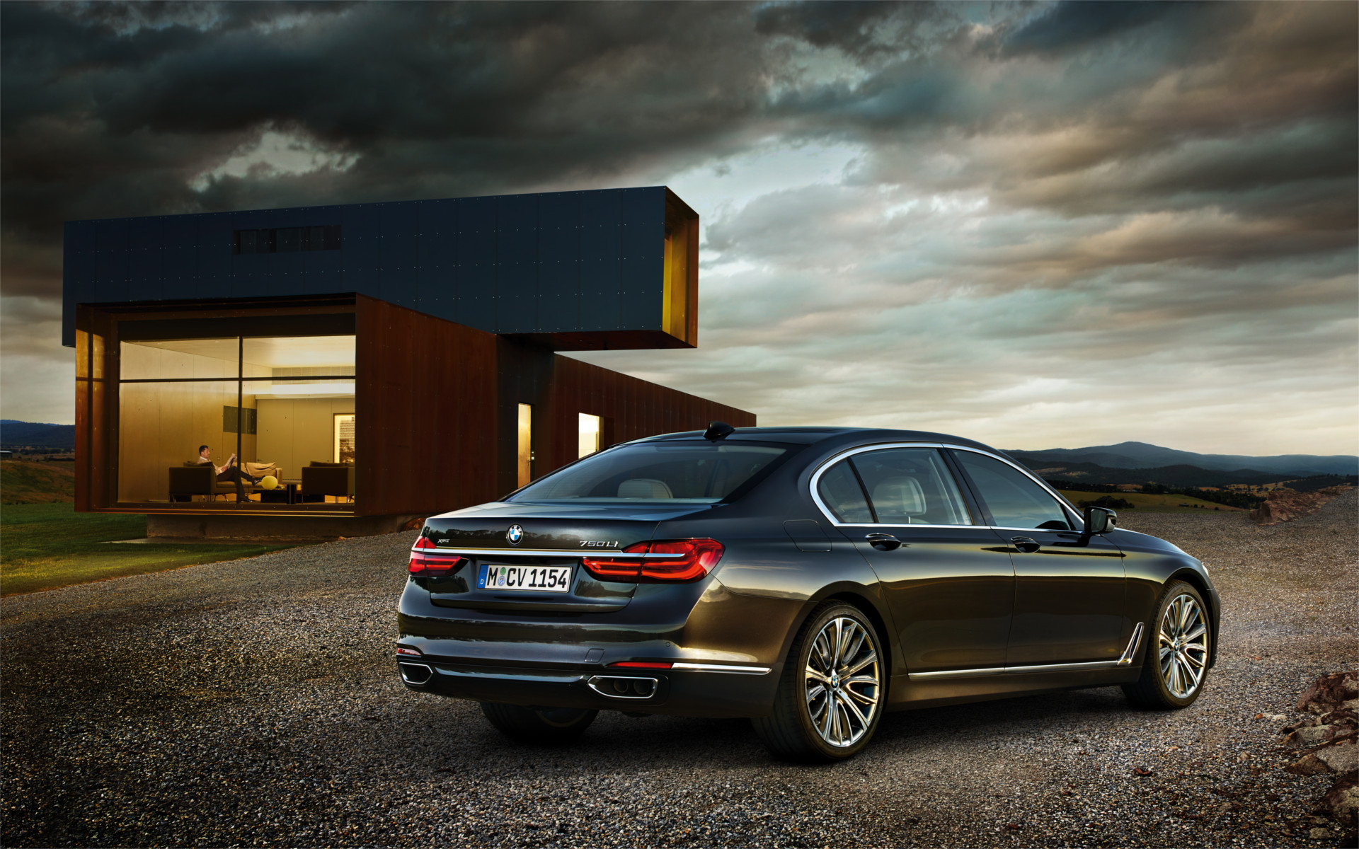 BMW radu 7 Sedan BMW radu 7 Sedan