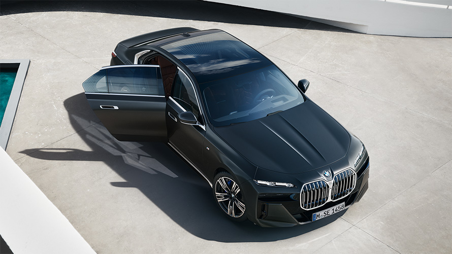 NOVÉ BMW RADU 7. NOVÉ BMW RADU 7.
