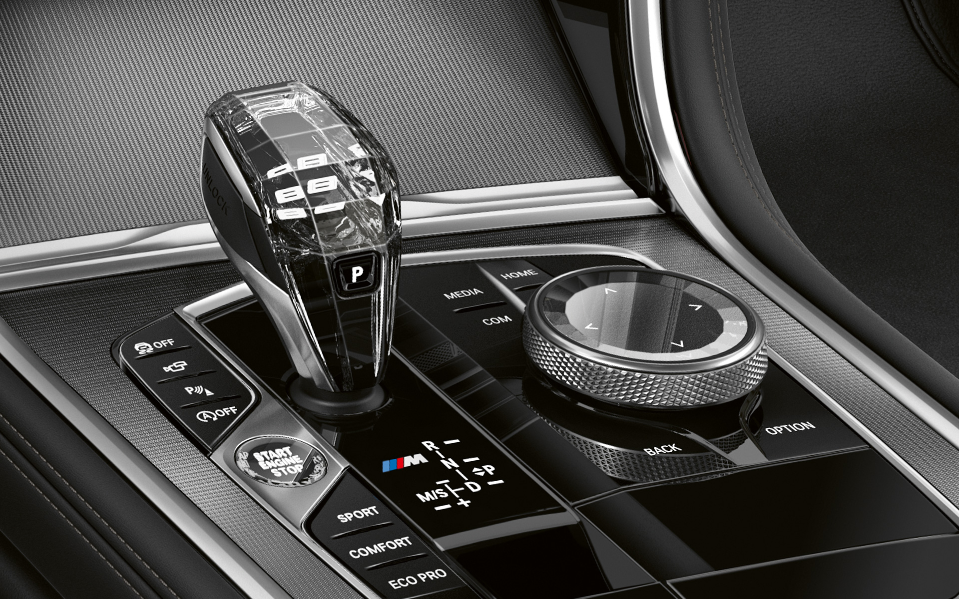 Pure Contrast kokpit BMW radu 8 Gran Coupé, Pure Contrast kokpit