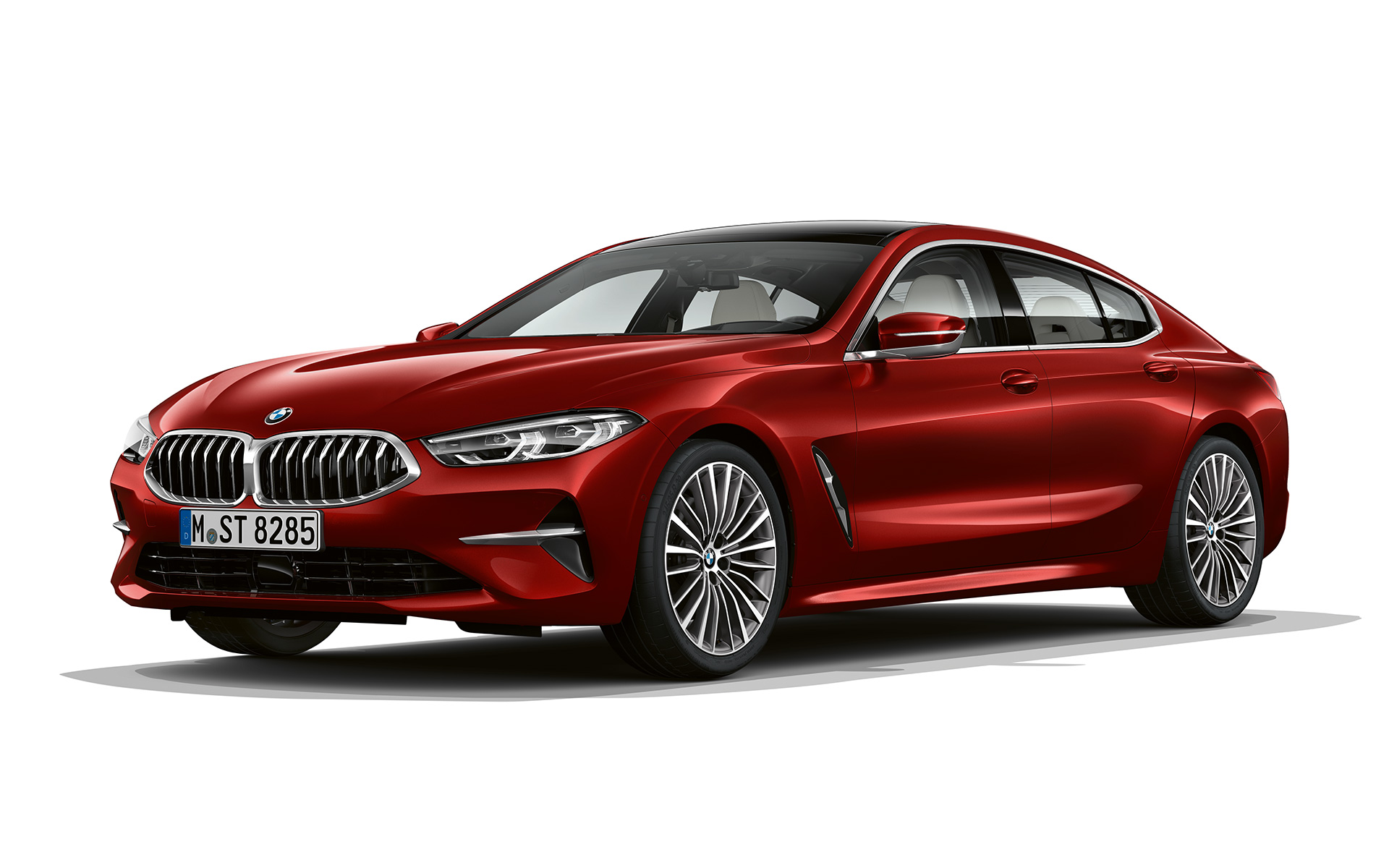 Impulsive Heat trojštvrťový predný pohľad BMW radu 8 Gran Coupé, Impulsive Heat trojštvrťový predný pohľad