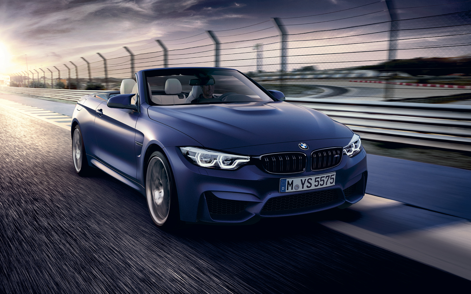 BMW M4 Cabrio spredu BMW M4 Cabrio spredu