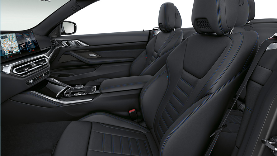 BMW M440i xDrive Cabrio G23 2020 interiér športové predné sedadlá kožené čalúnenie