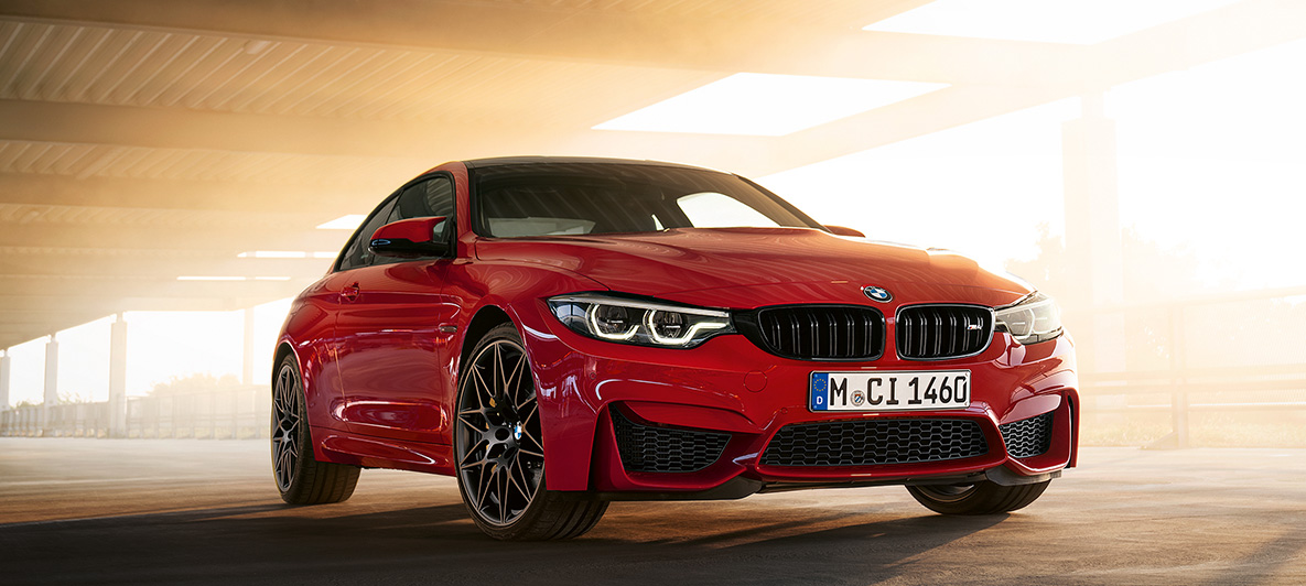 BMW M4 Coupé, M Heritage Edition Imola Red II BMW M4 Coupé, M Heritage Edition, špeciálna edícia, Imola Red II