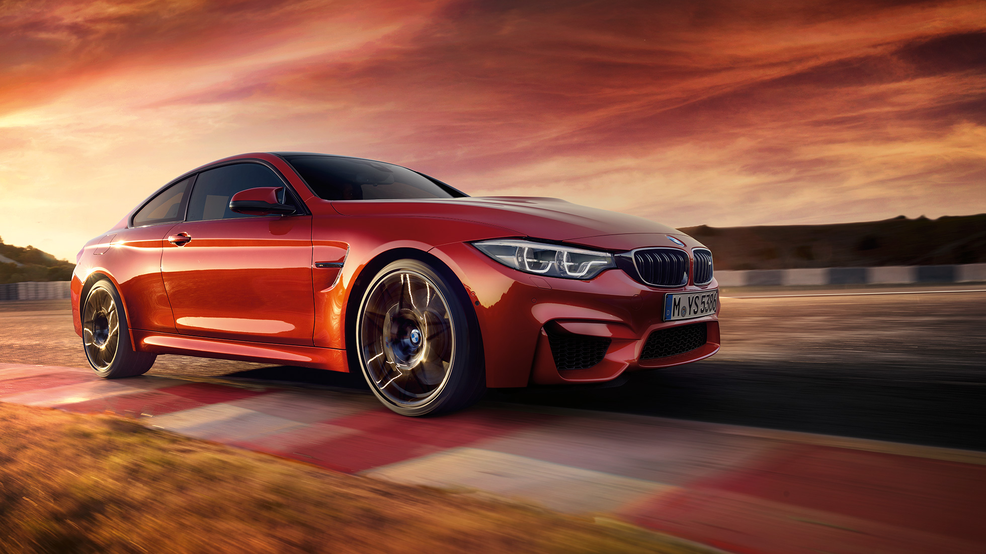 BMW M4 Coupé, M Competition balík BMW M4 Coupé, M Competition balík, jazdná dynamika