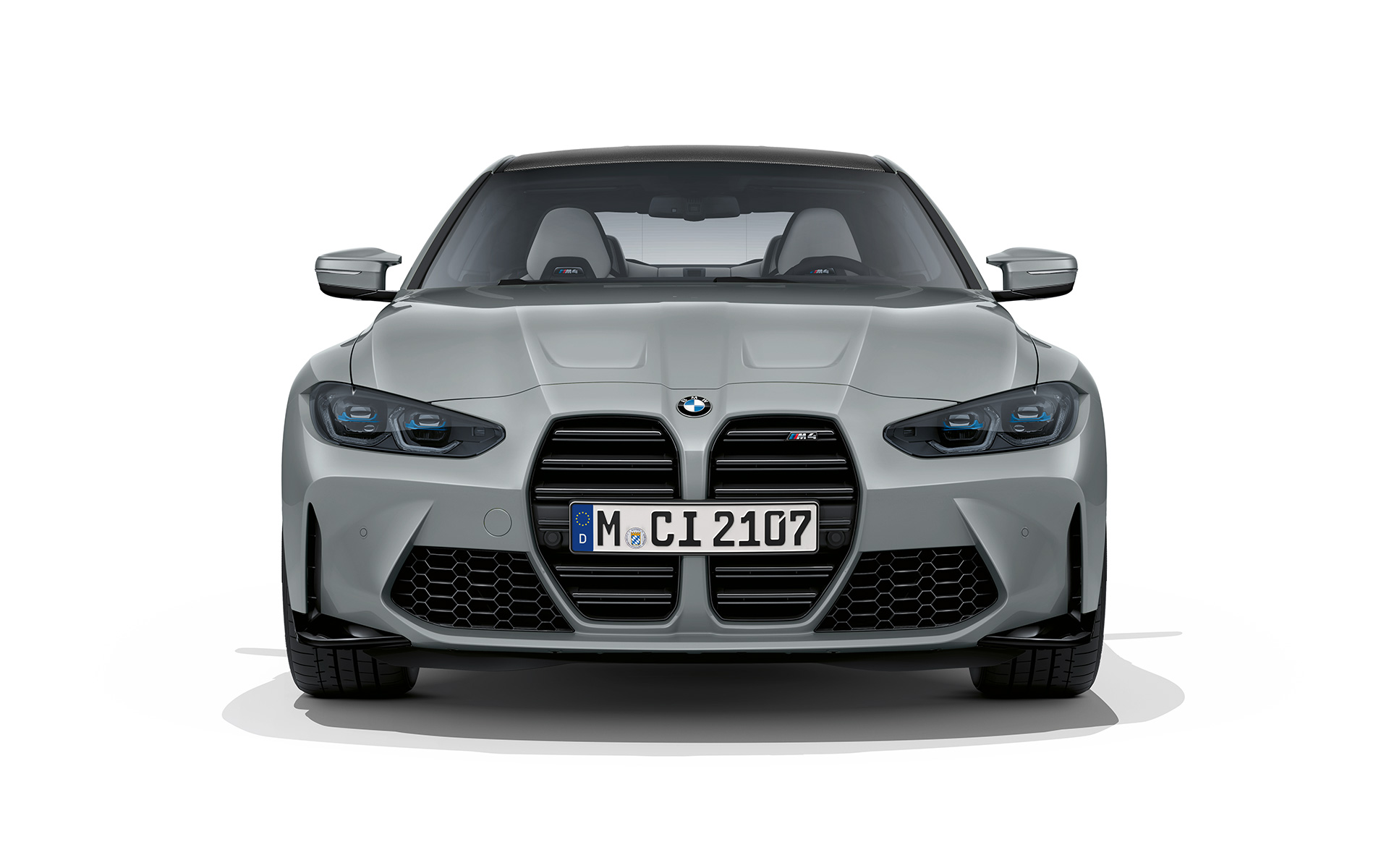 BMW M4 Coupé G82 2020 metalíza Brooklyn Grey predný pohľad
