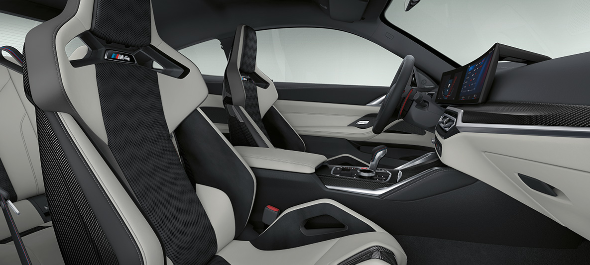 BMW Individual celokožené čalúnenie Merino Silverstone/Black BMW M4 Coupé 2021 G82 interiér BMW Individual celokožené čalúnenie Merino Silverstone/Black BMW M4 Coupé G82 2021 interiér