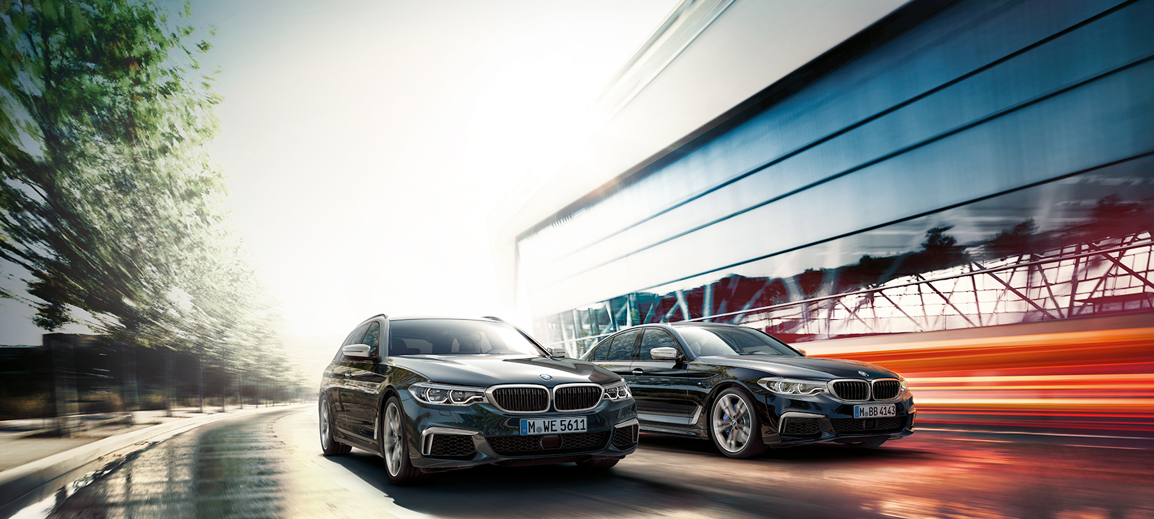 BMW M550d xDrive Touring metalíza Azurite Black BMW M550d xDrive Touring G31 metalíza Azurite Black bočný pohľad