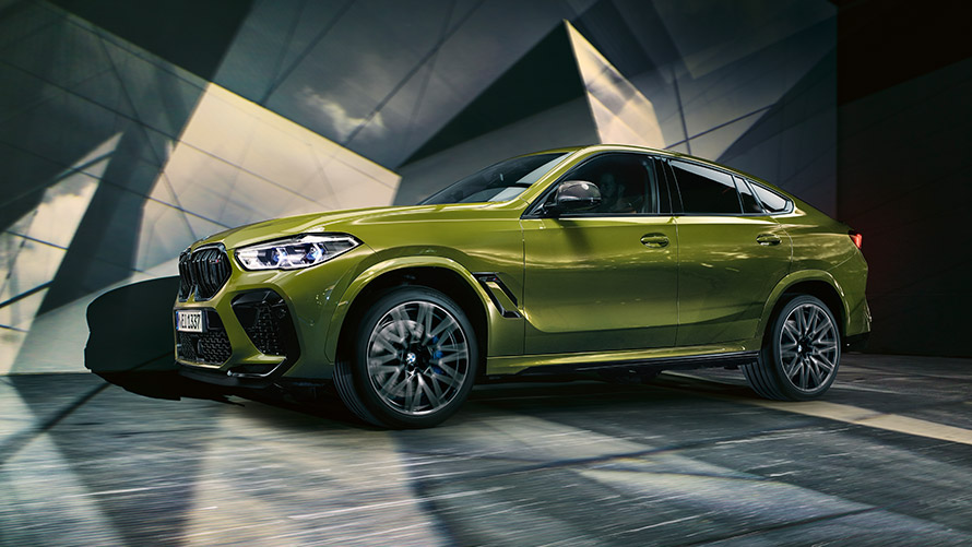 BMW X6 M F96 bočný pohľad statický Modely BMW M BMW X6 M F96 bočný pohľad statický