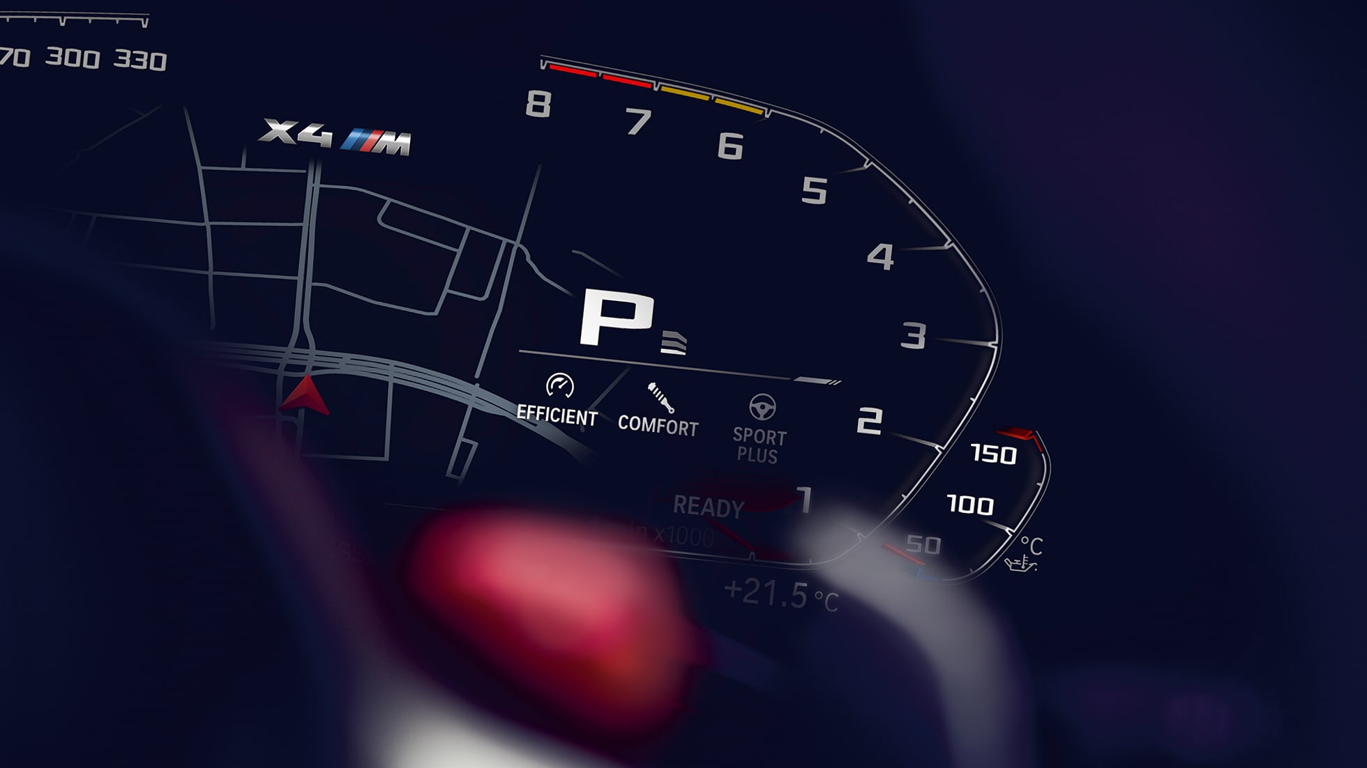 BMW X4 M Competition, otáčkomer. BMW X4 M Competition, interiér, prístrojový panel s otáčkomerom.
