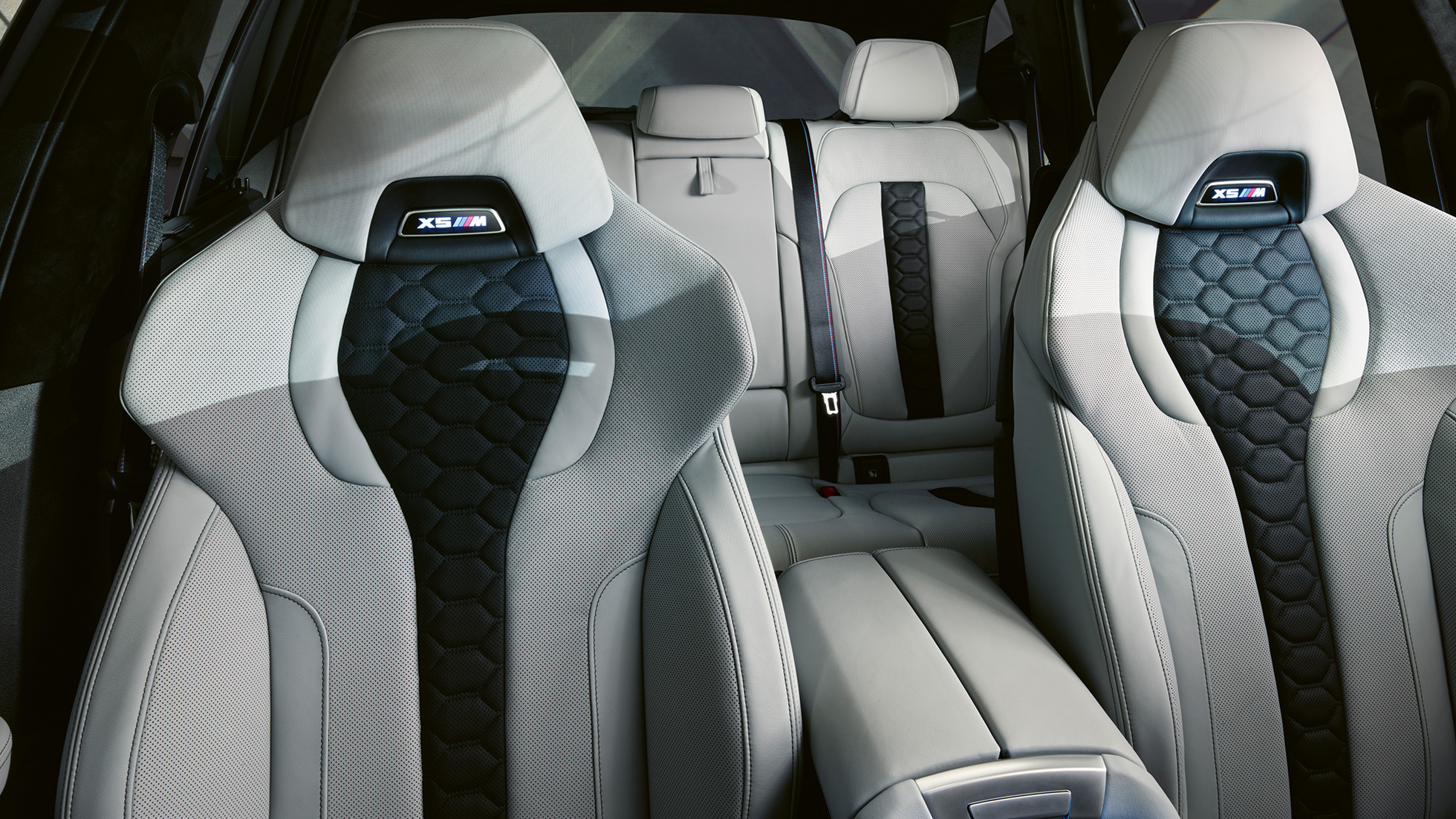 M multifunkčné sedadlá BMW X5 M Competition M multifunkčné sedadlá BMW X5 M Competition F95 interiér