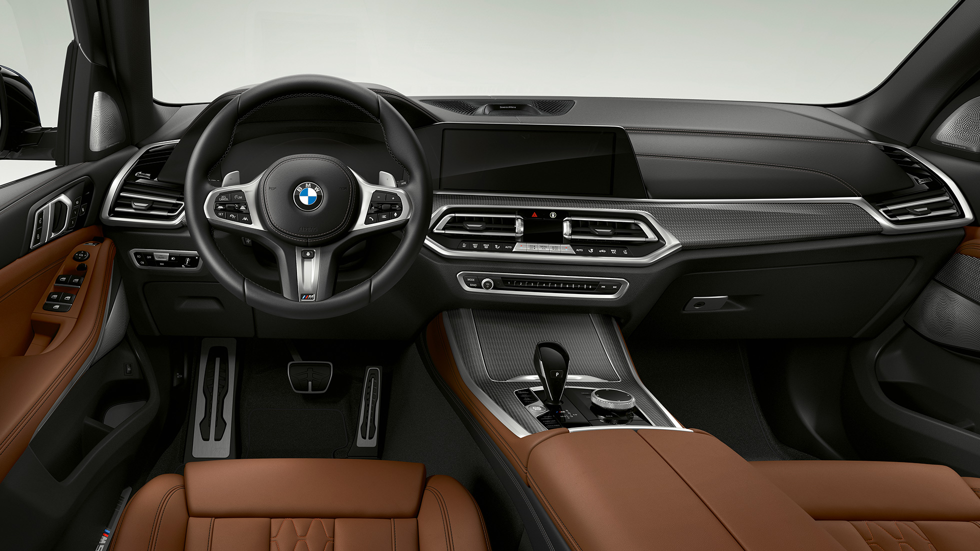 Kokpit BMW X5 M50i G05 interiér Kokpit BMW X5 M50i G05 interiér